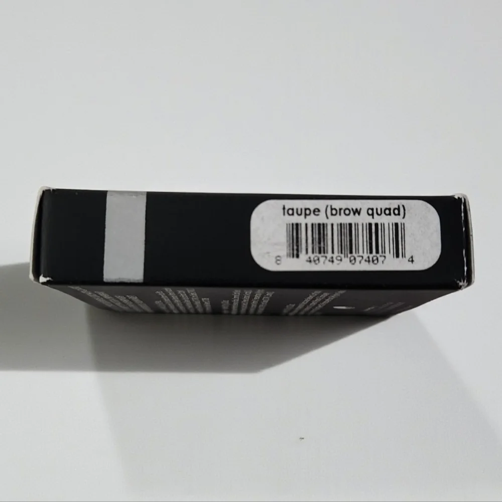 Glo-Minerals Brow Quad – Taupe